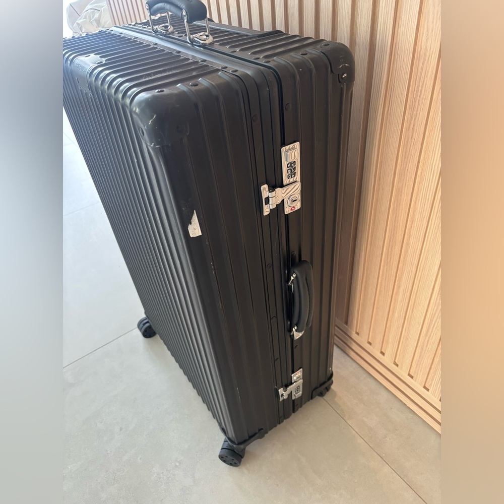 RIMOWA LARGE CHECK IN Luggage - Picture 2 of 16